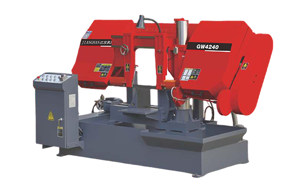 德兴GW4240双柱卧式带锯床